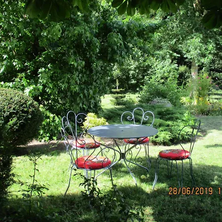 Le Domaine De Frühstückspension 3*